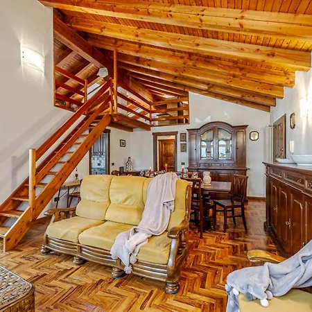 Casa Beatrice - Wifi, Parcheggio E Vista Montagna - Cour 0231 公寓 库马约尔