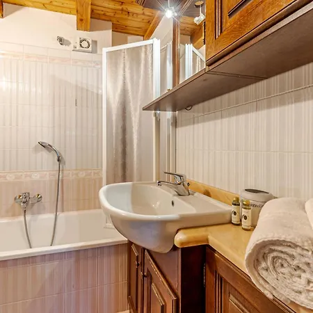 公寓 Casa Beatrice - Wifi, Parcheggio E Vista Montagna - Cour 0231 库马约尔