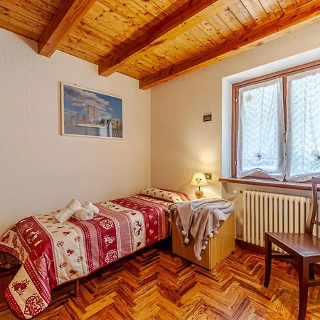 Casa Beatrice - Wifi, Parcheggio E Vista Montagna - Cour 0231 Appartamento