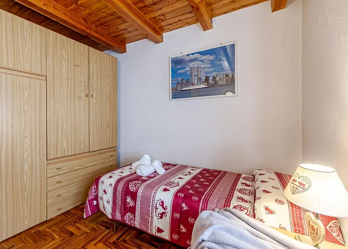 Casa Beatrice - Wifi, Parcheggio E Vista Montagna - Cour 0231 아파트 *